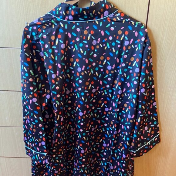 Tuesday of California Sick Day Robe Satin Bathrobe - Picture 3 of 5